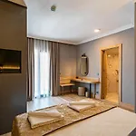 Side Amour Hotel